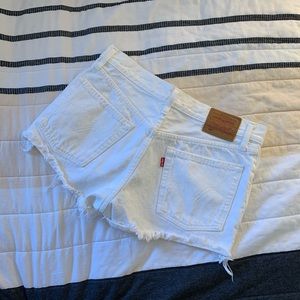 Levi’s white jean shorts